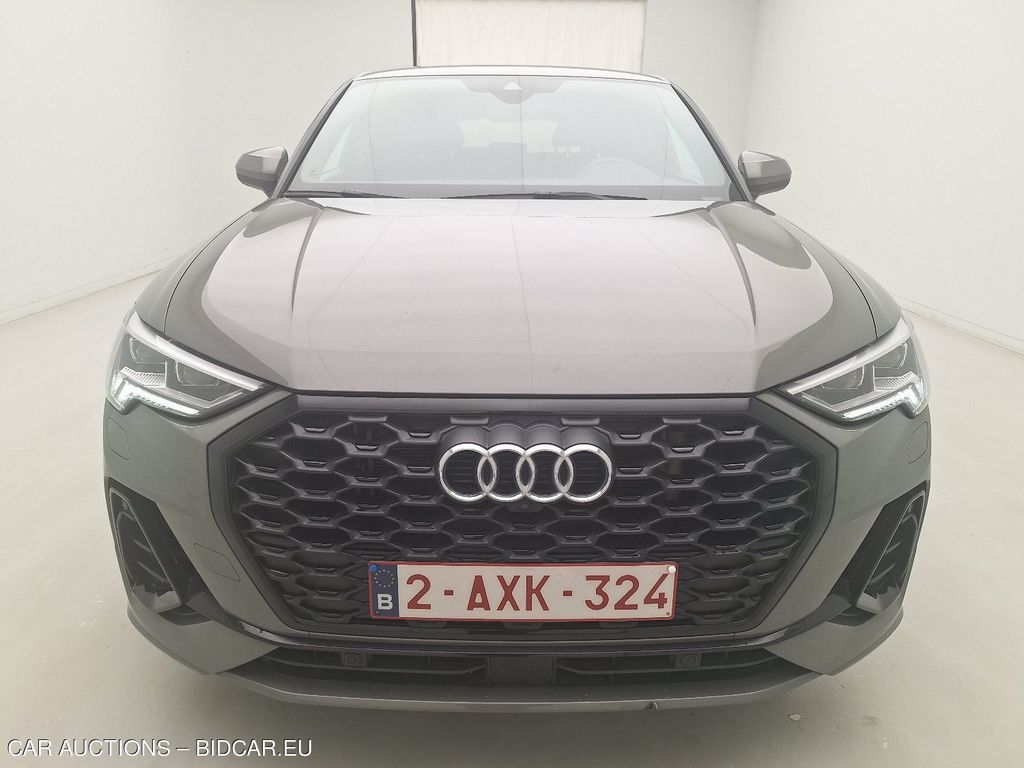 Audi Q3-sportback SB 19 PHEV. AUDI Q3 SPORTBACK 45 TFSI E S TRONIC S LINE 5D, 2021
