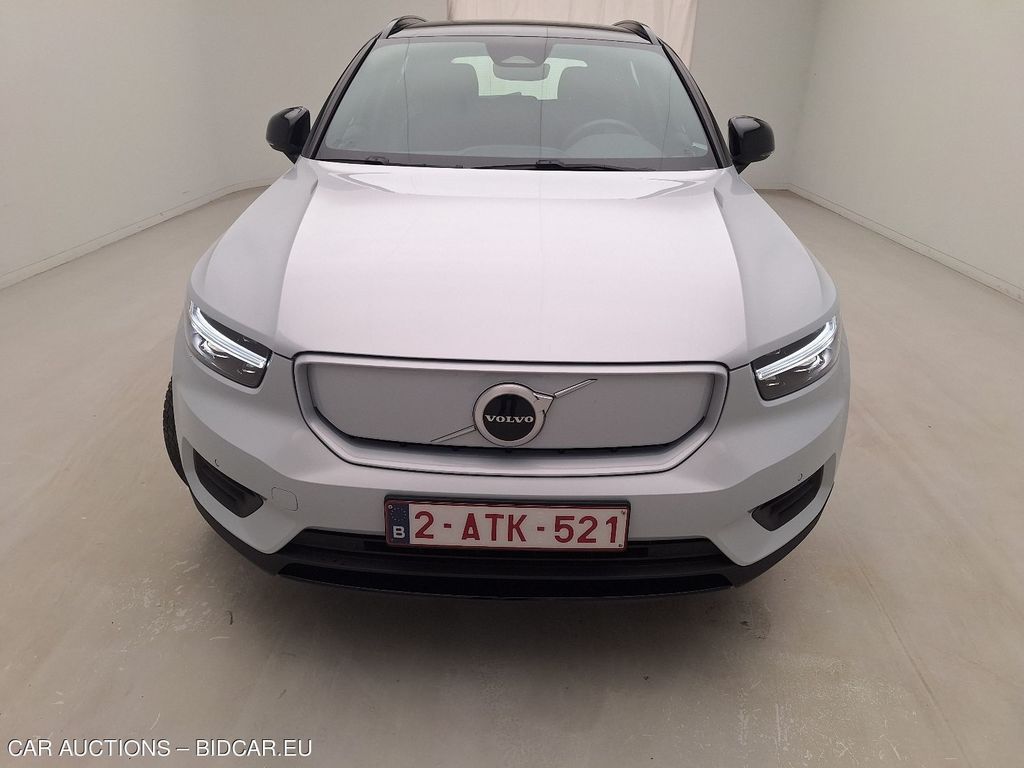 Volvo Xc40 17. VOLVO XC40 P8 4X4 RECHARGE R-DESIGN 5D, 2021