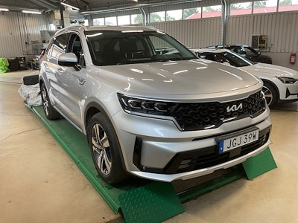 Kia Sorento Plug-In 265 AWD Advance 7-Sits Drag