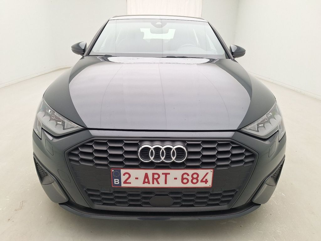 Audi A3lim-8ys BERLINE 20. AUDI A3 BERLINE 2.0 TDI 30 85KW S TRONIC BUSINESS, 2021