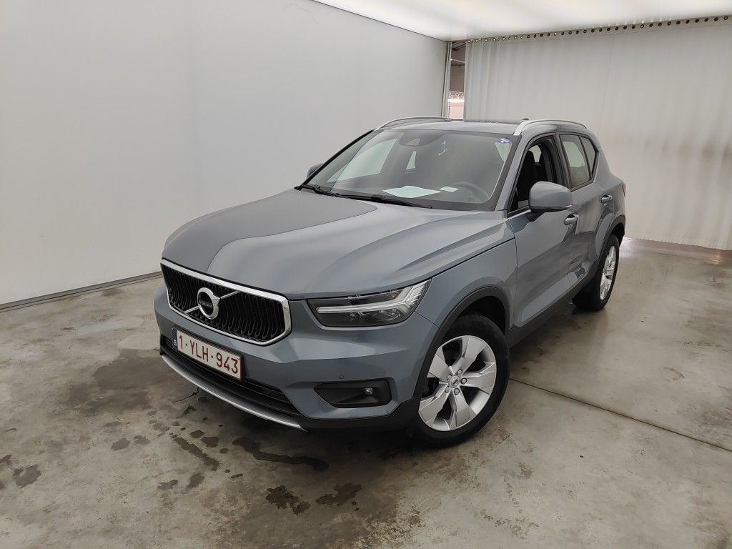 Volvo Xc40 T3 MOMENTUM PRO 5D, 2020