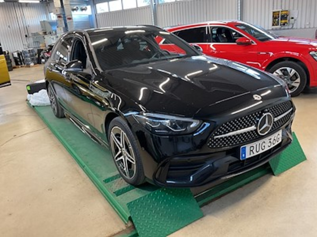 Mercedes-Benz C-Class 300 e T AMG-Line Night Kamera