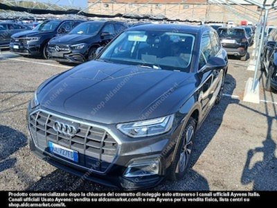 Audi Q5 40 tdi business quattro -