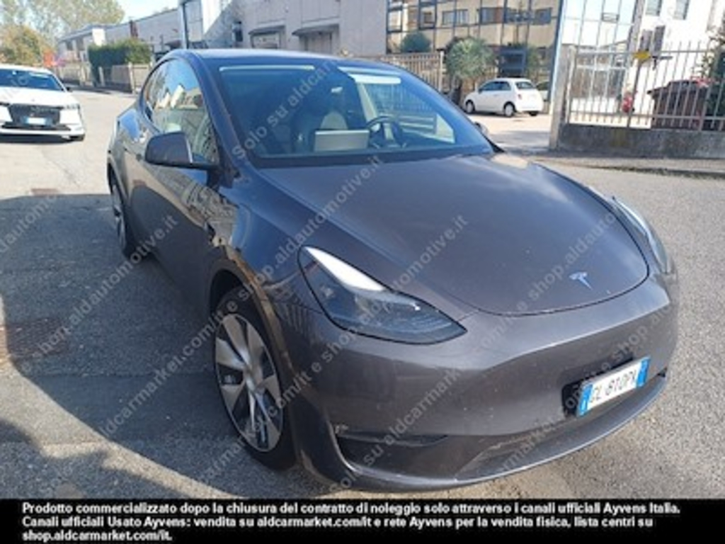 Tesla model Y 75 kwh dual -