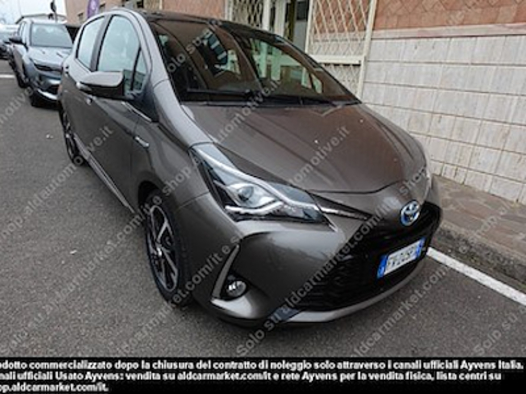 Toyota yaris 1.5 hybrid style my18 -