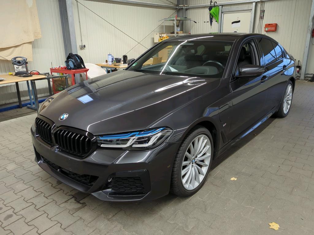 BMW 545e XDRIVE AUT., 2021