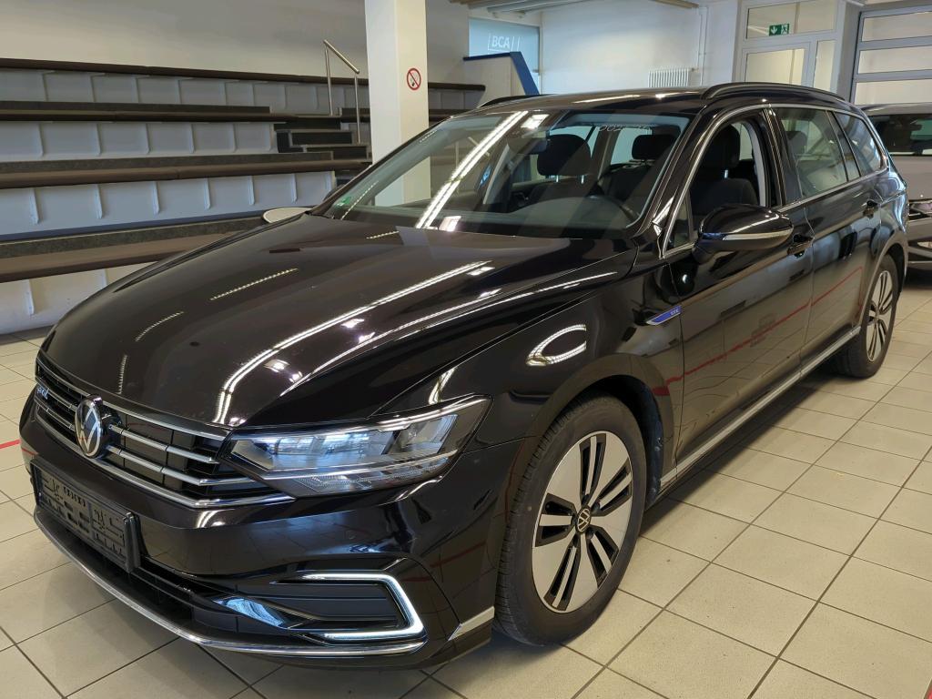Volkswagen Passat VARIANT 1.4 TSI PLUG-IN-HYBRID DSG GTE, 2021