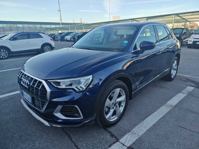 Audi Q3 35 TDI S tronic Business Advanced, 2022