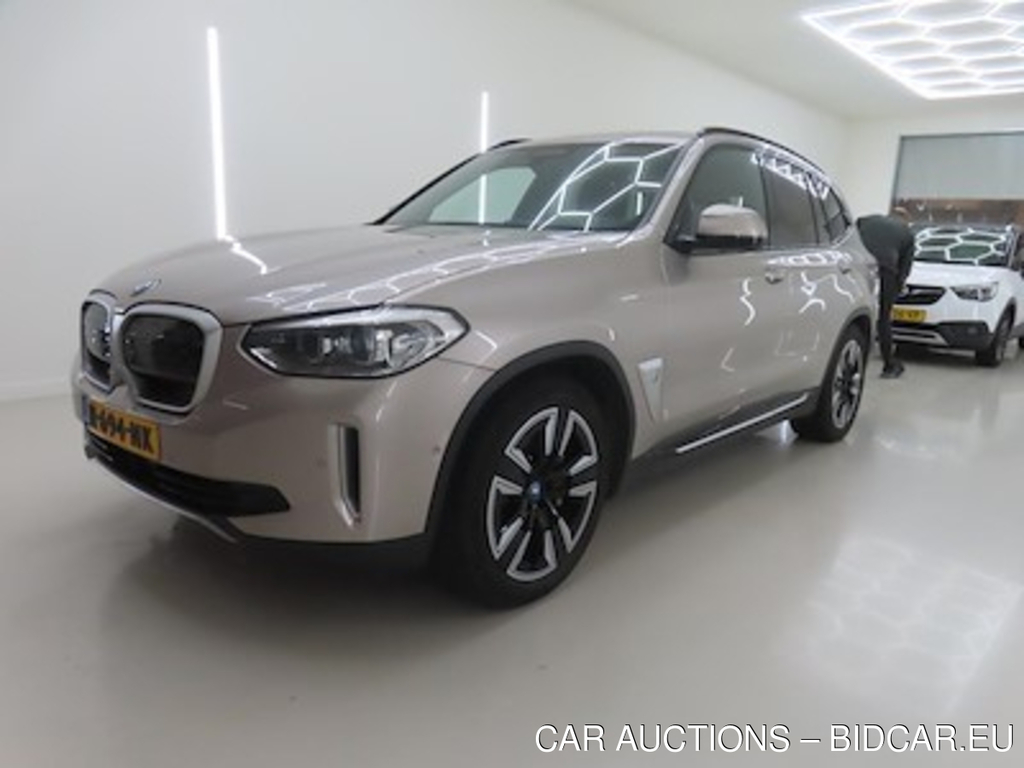 BMW Ix3 80kWh Executive