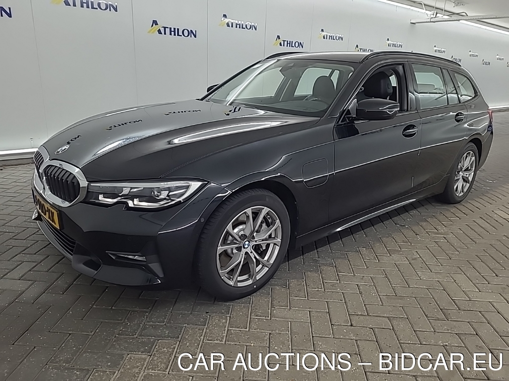 BMW 3 SERIE TOURING 330E 5D 215KW, 2020
