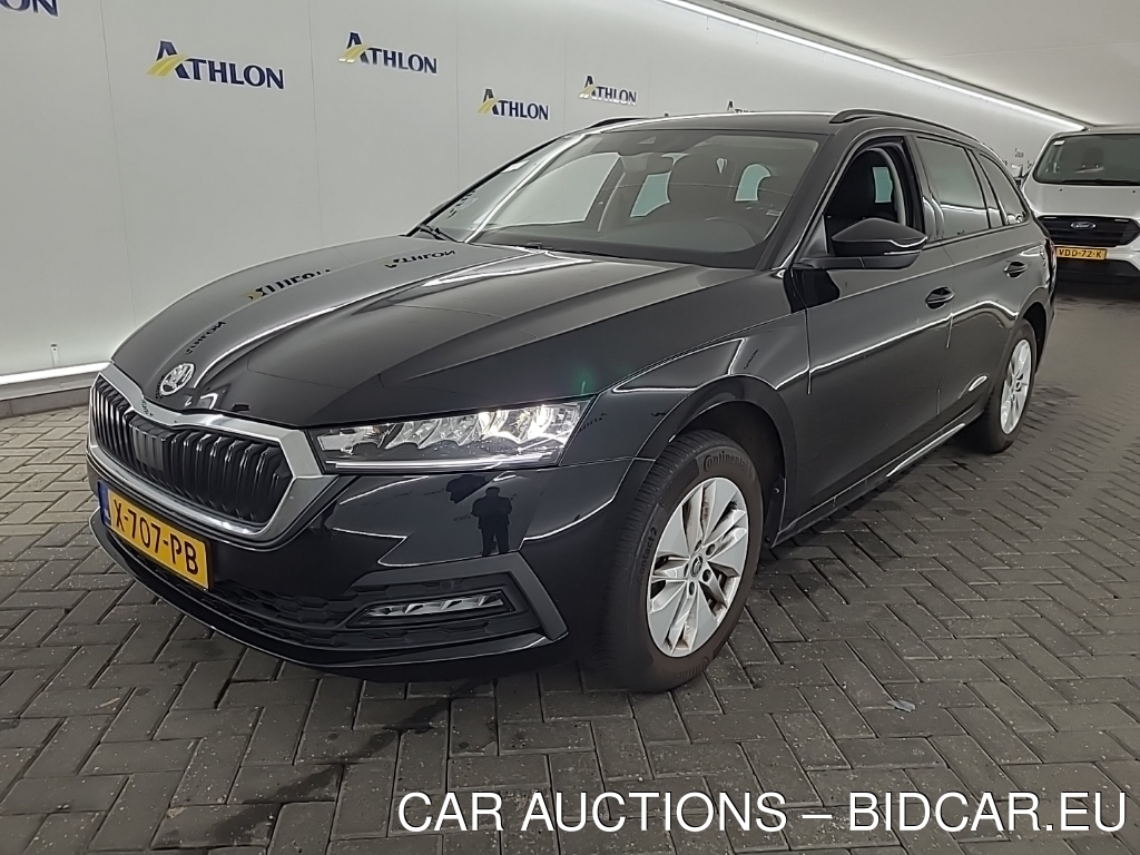 Skoda Octavia combi 1.0 TSI E-TEC MHEV DSG BUSINESS EDITION 5D 81KW, 2024