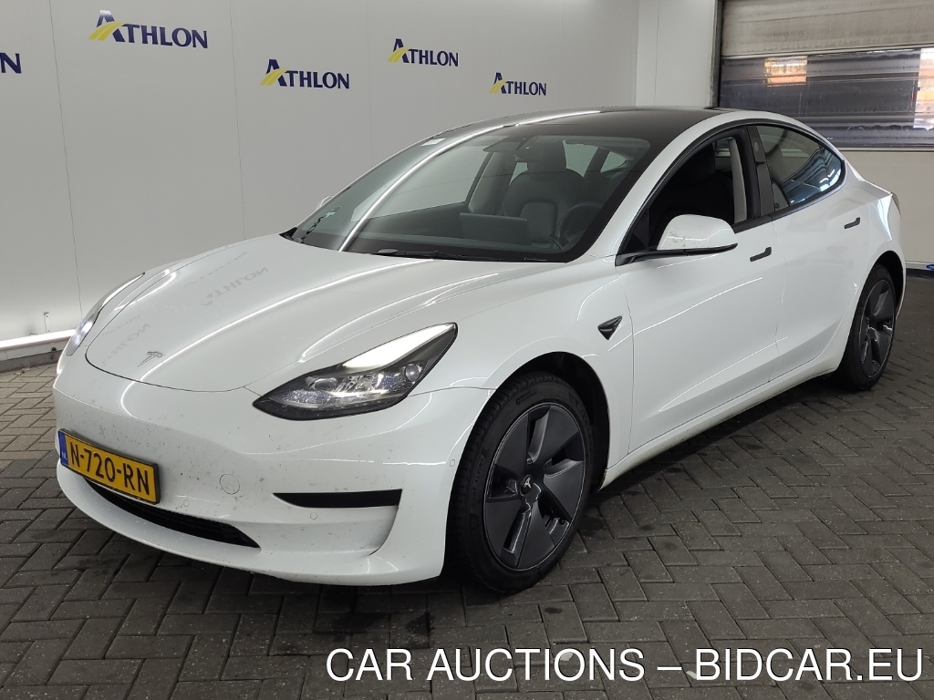 Tesla Model 3 STANDARD RANGE PLUS RWD 4D 225KW, 2021