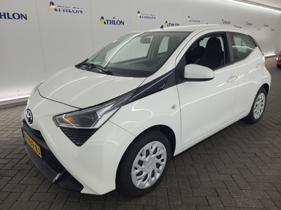 Toyota Aygo 1.0 VVT-I X-PLAY 5D 53KW, 2022