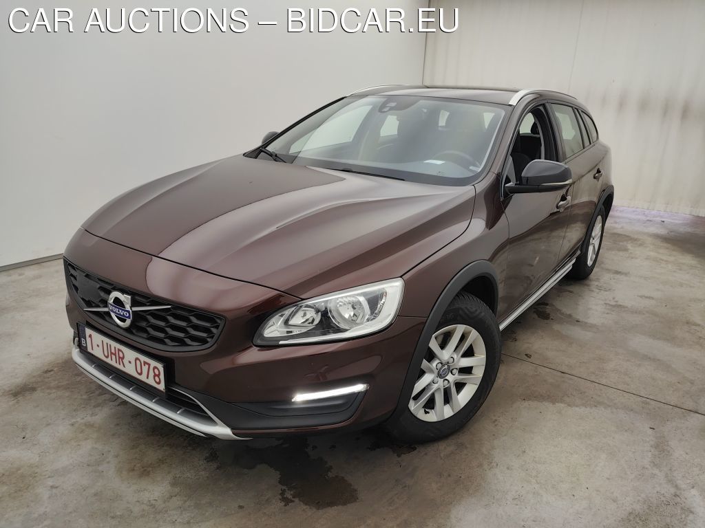 Volvo V60CROSSCOUNTRY CROSS COUNTRY D3 CROSS COUNTRY 5D !! TECHNICAL ISSUES !! ROLLING CAR, 2018