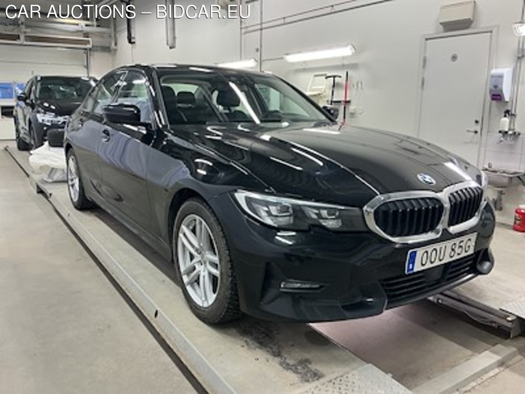 BMW 3-serie 320d xDrive Sport Line Rattvarme HiFi Adaptiv Farthallare