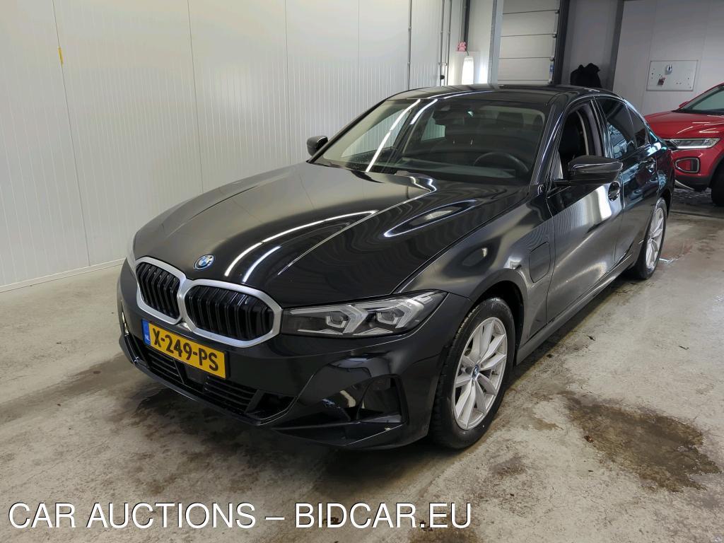 BMW 330 eA 215kW PHEV, 2024
