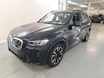 BMW IX3 80KWH AUTO