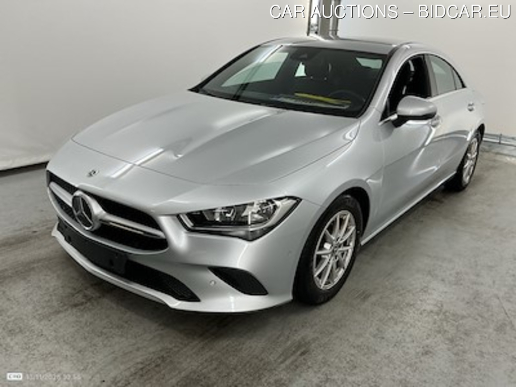 Mercedes-Benz CLA 2.0 CLA 180 D BUS SOLUTION ESSENTIAL