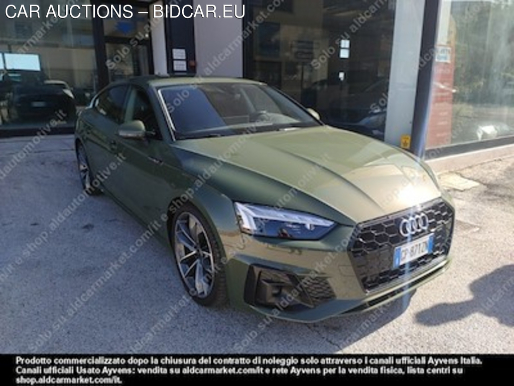 Audi A5 40 tdi S line -
