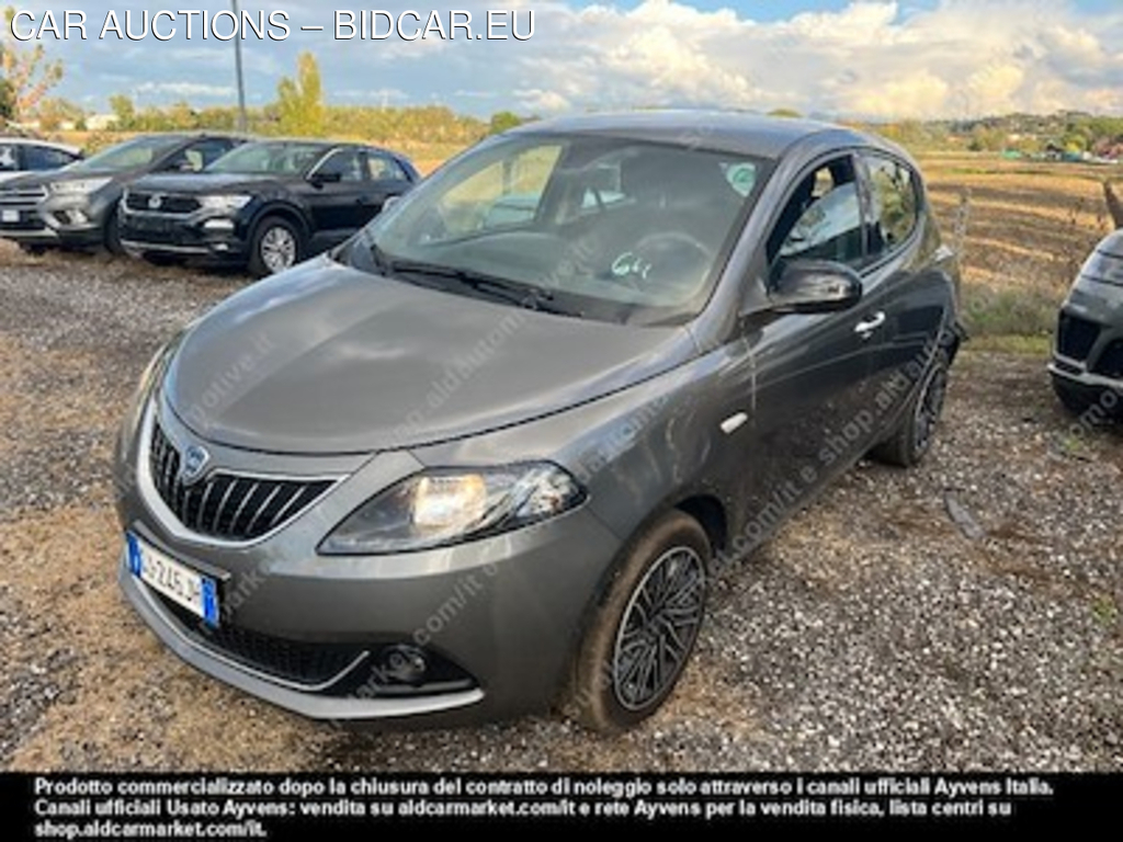 Lancia ypsilon ecochic 1.0 firefly 70cv -