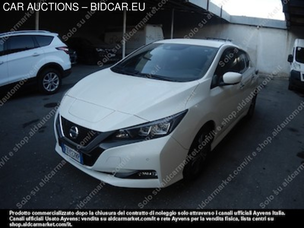 Nissan leaf business 40kwh hatchback 5-door -