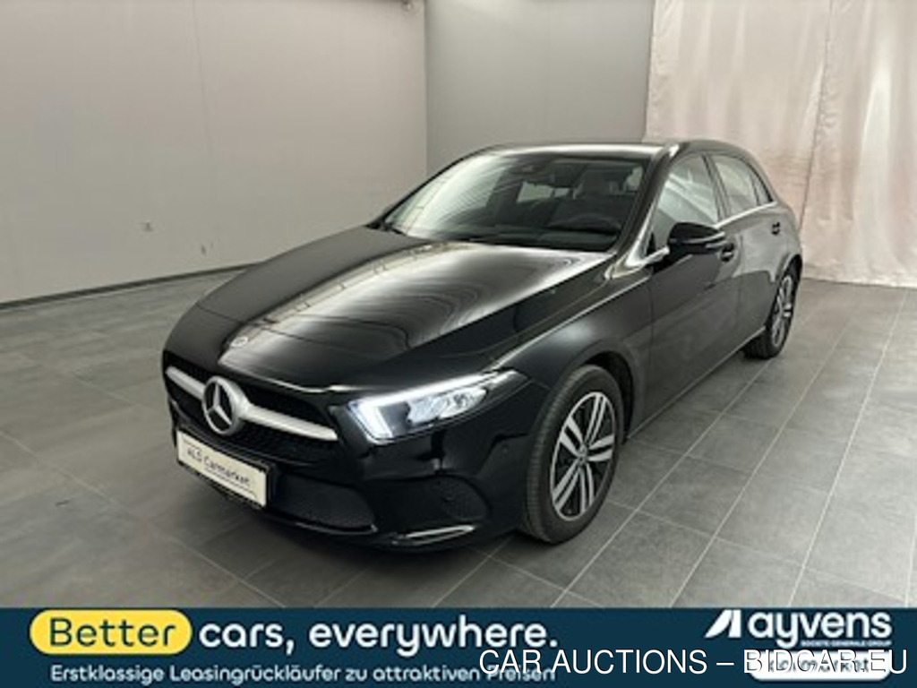 Mercedes-Benz A-Klasse MERCEDES-BENZ A 250 e 8G-DCT Style Limousine, 5-turig, Automatik, 8-Gang