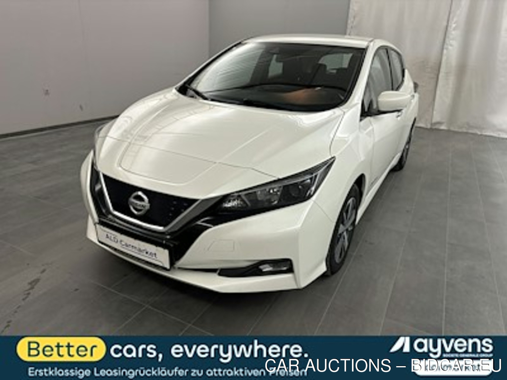 Nissan Leaf 40 kWh Limousine, 5-turig, Direktantrieb, 1-Gang