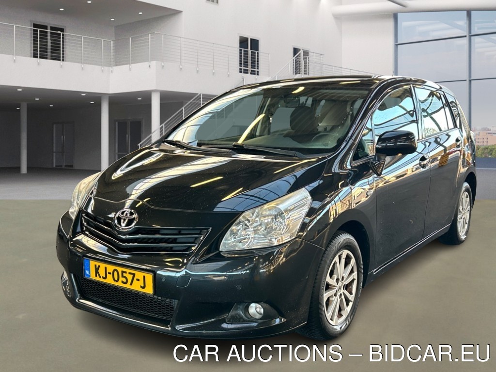 Toyota Verso 1.8 VVT-I DYNAMIC BUSINESS 7P., 2010