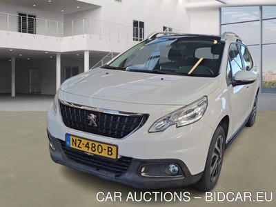 Peugeot 2008 1.2 PURETECH BLUE LEASE EXECUTIVE, 2017