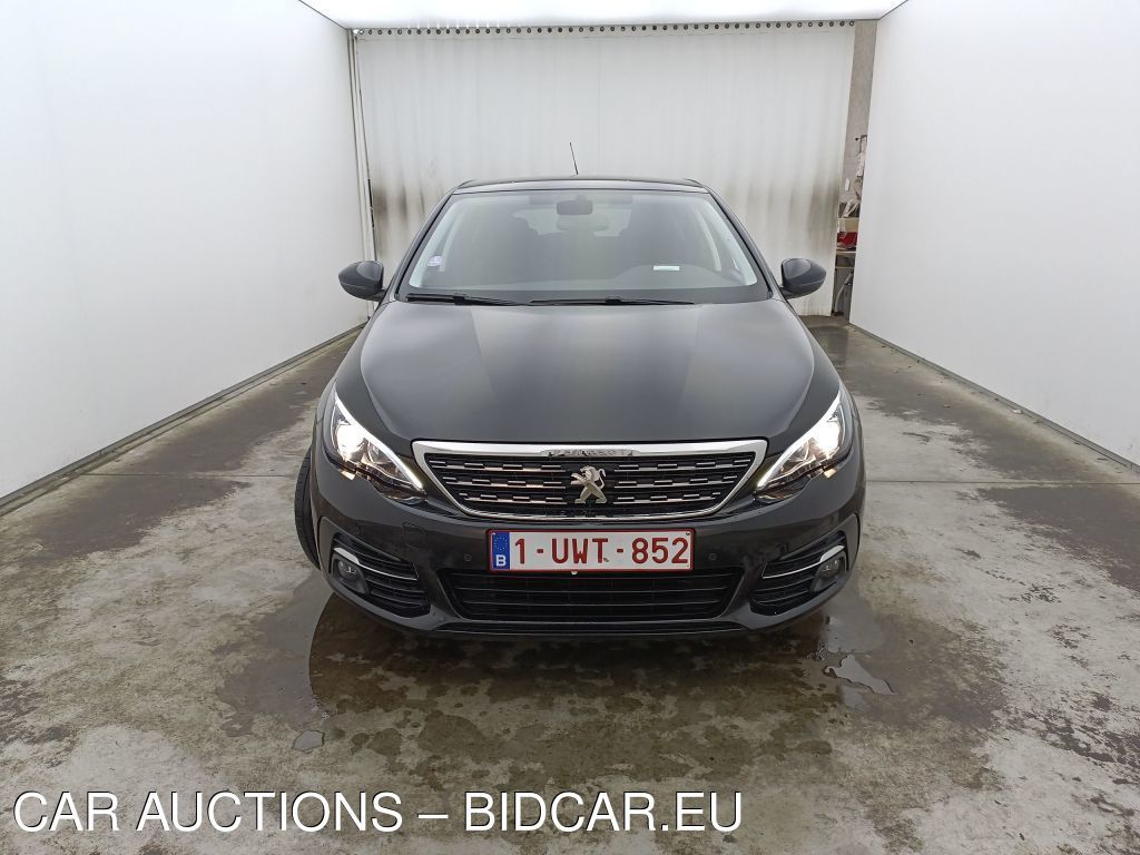 Peugeot 308 1.2 PURETECH 130 S&amp;S ALLURE 5D, 2018