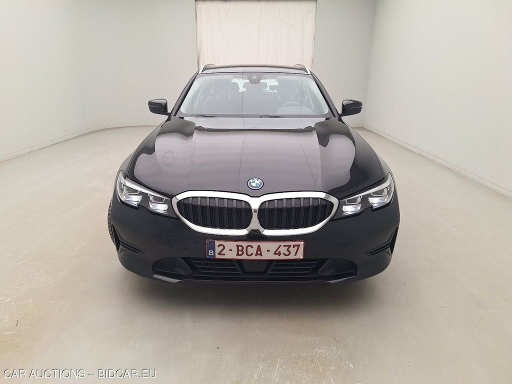 BMW Serie3-touring- TO. 18 PHEV. BMW 3 REEKS TOURING 320E XDRIVE (150 KW) 5D, 2021