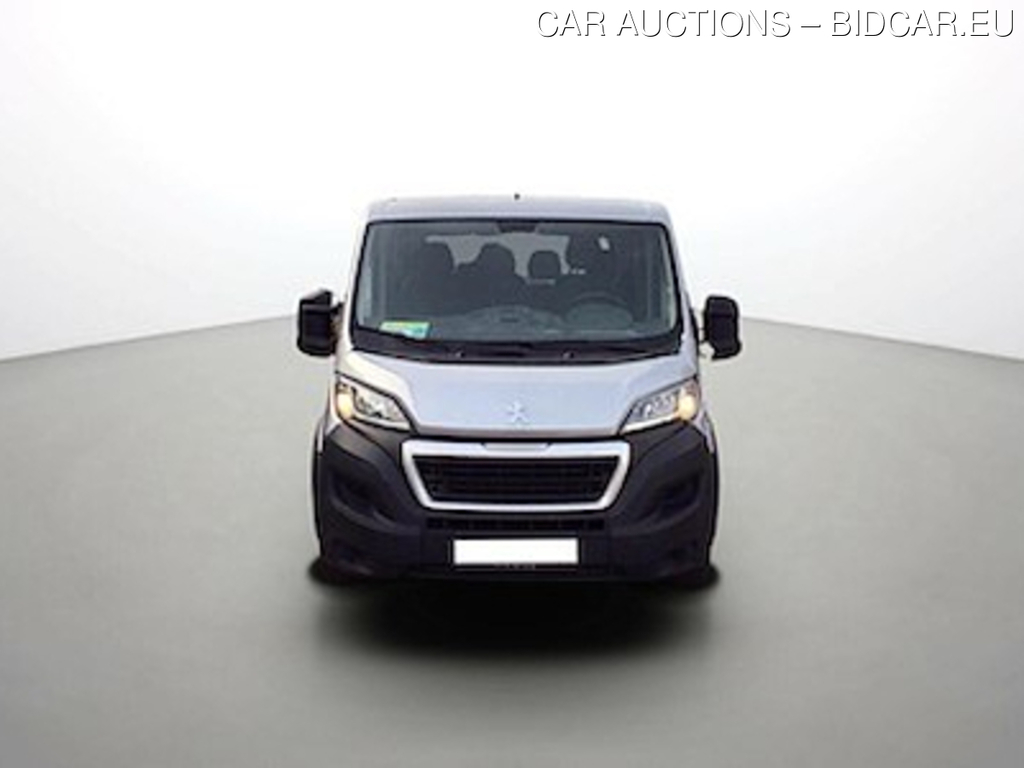 Peugeot Boxer 435 llwb dsl 2.2 bluehdi 165CV - PLATEAU -