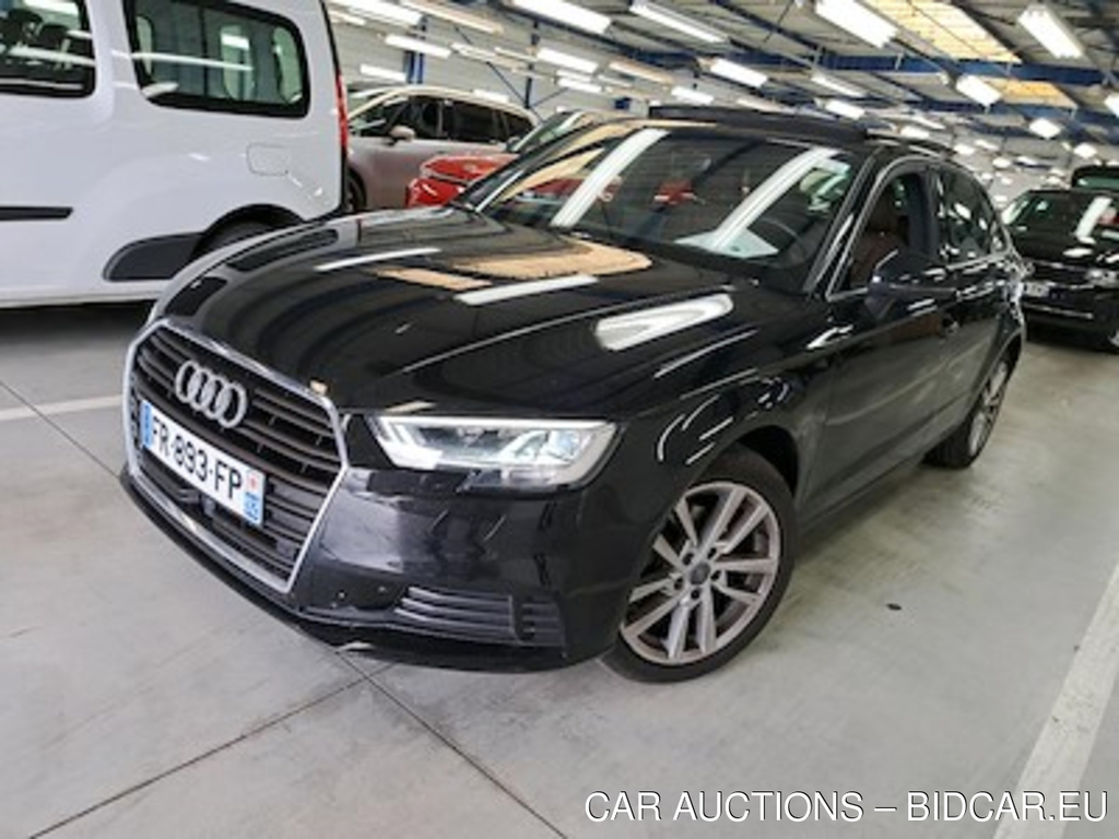 Audi A3 A3 Sportback 35 TFSI 150ch Mild Hybrid Business line S tronic 7