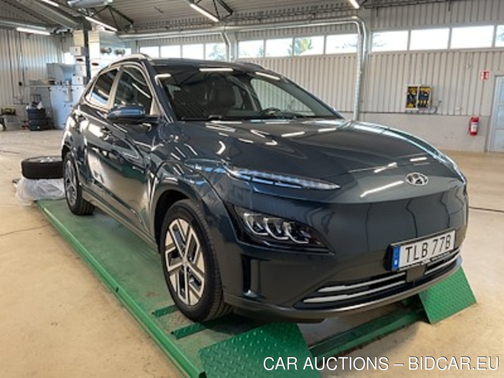 Hyundai Kona 39.2 kWh 136hk Essential Blis Lane keeping
