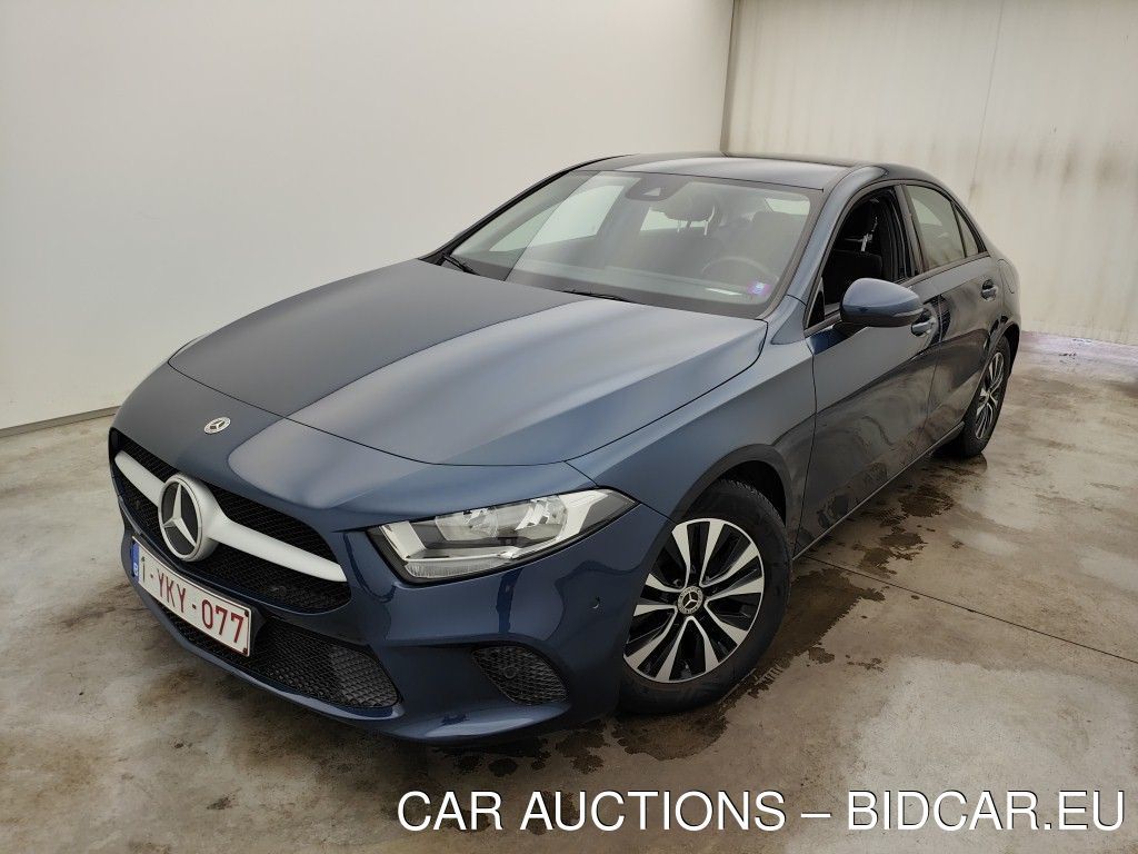 Mercedes A-klasse-lim-17 LIMOUSINE A 180D BUSINESS SOLUTION AUT. 4D, 2020