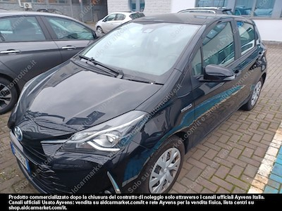 Toyota yaris PC 1.5 hybrid business -