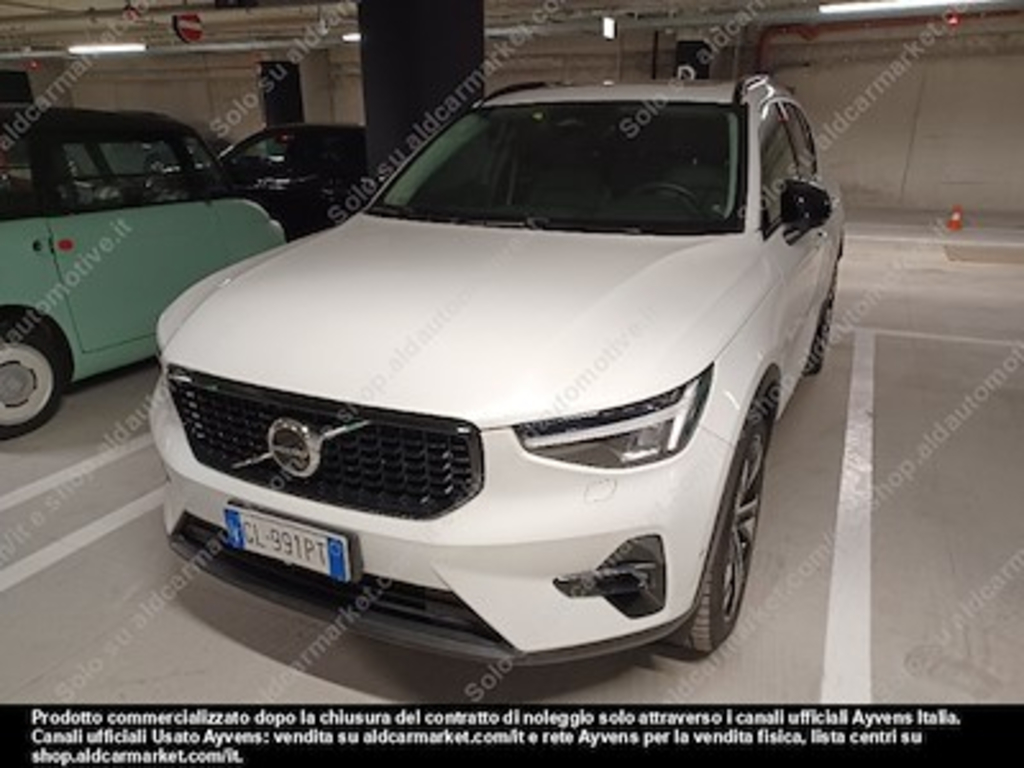 Volvo xc40 PC B4 awd automatico -