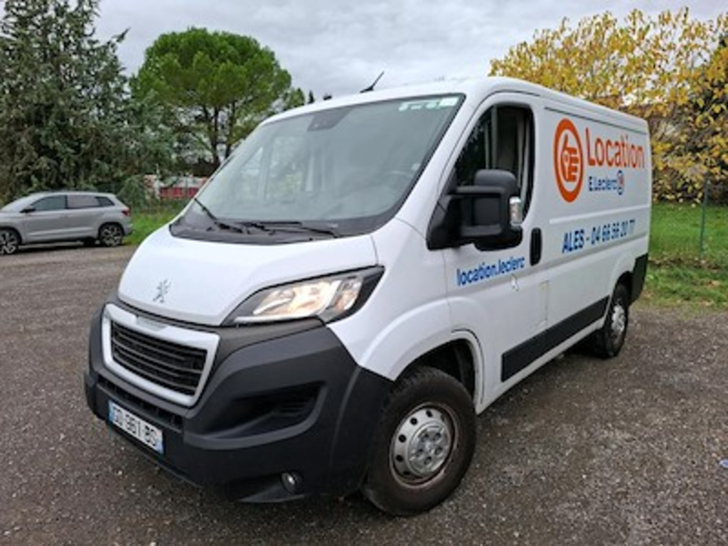 Peugeot BOXER Boxer Fg 333 L1H1 2.2 BlueHDi S&amp;S 140ch Asphalt