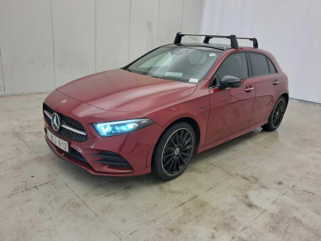 Mercedes A-Klasse A250e 1.3i 218pk/cv 5p 8G-DCT, 2021