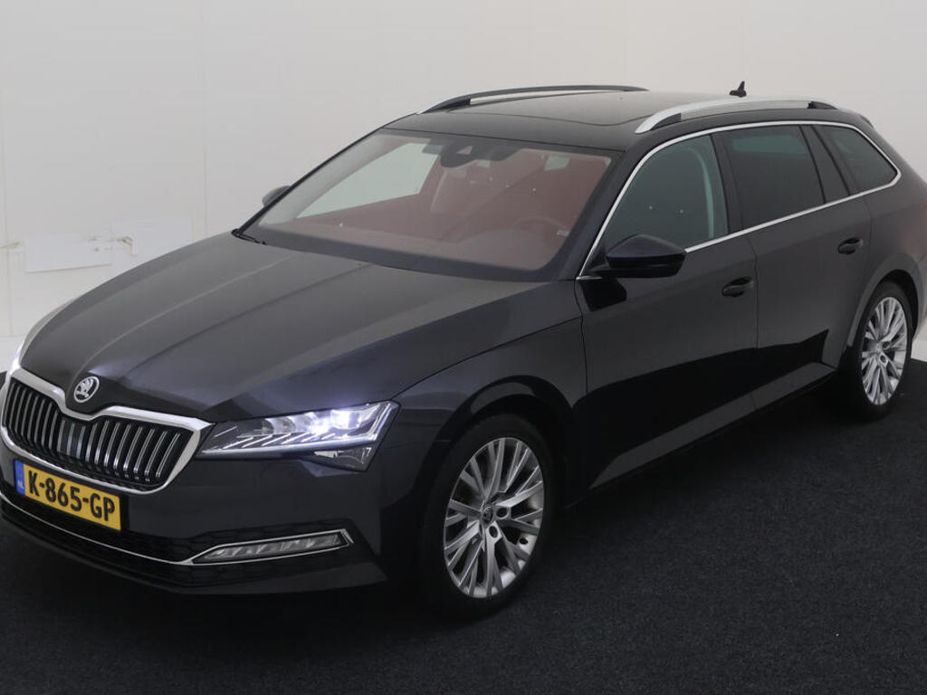 Skoda Superb combi 1.5 TSI 110PK ACT BUSINESS EDITION PANO TREKHAAK, 2021