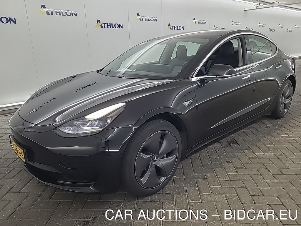 Tesla Model 3 STANDARD RANGE PLUS RWD 4D 225KW, 2020