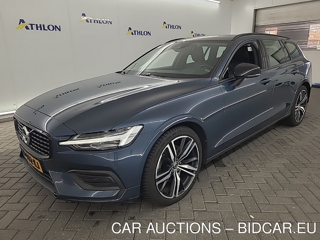 Volvo V60 B3 AUTOMAAT MOMENTUM ADVANTAGE 5D 120KW, 2021