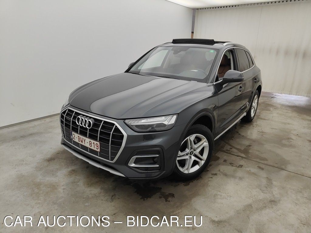 Audi Q5-fyg BUSINESS EDITION ADVANCED 40 TDI QUATTRO 5D, 2022