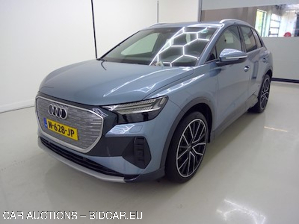 Audi Q4 e-tron 35 e-tron Launch edition Advanced Plus 5d