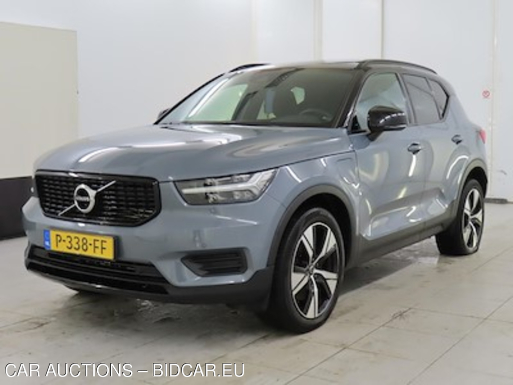 Volvo XC40 Recharge T4 R-Design 5d