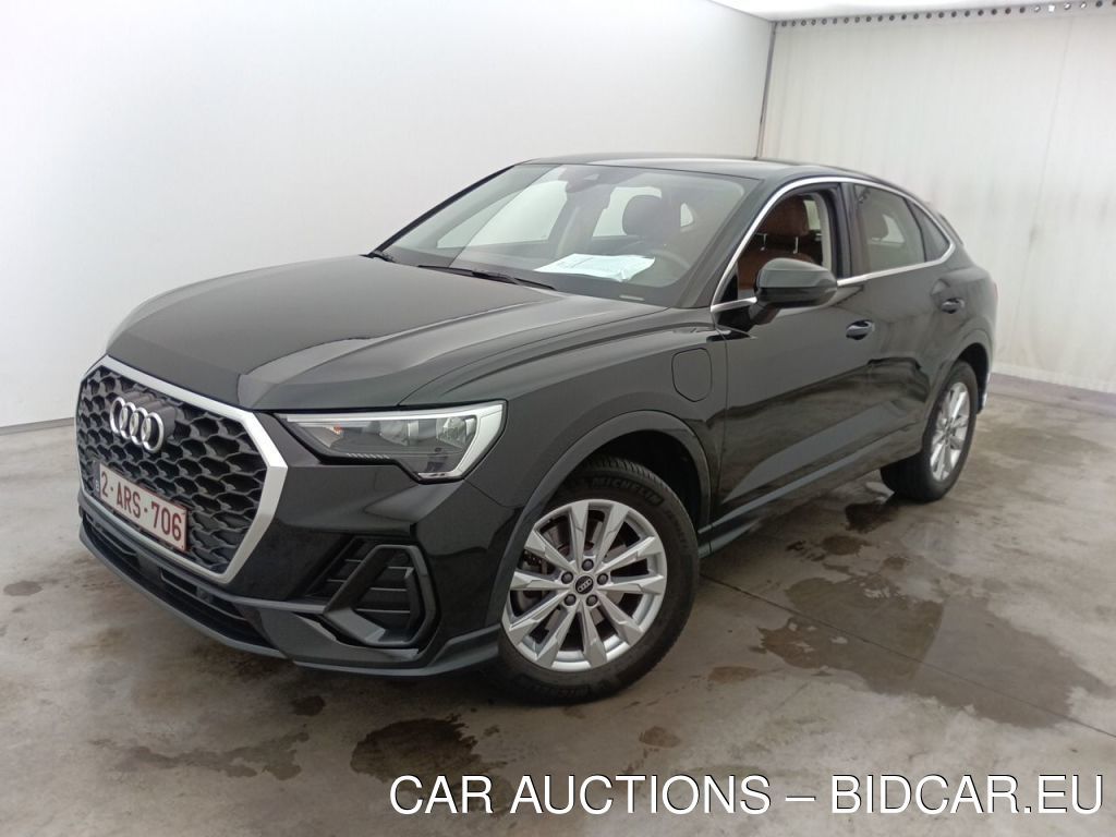 Audi Q3-sportback SPORTBACK 45 TFSI E S TRONIC 5D, 2021