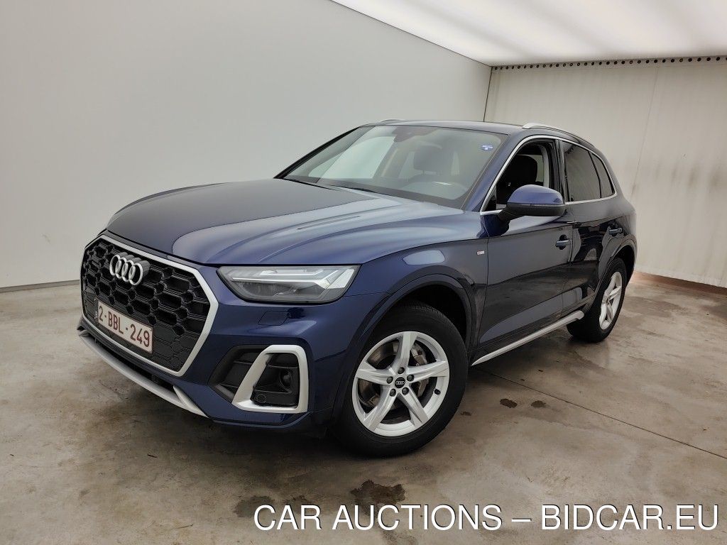 Audi Q5-fyg BUSINESS EDITION S LINE 40 TDI QUATTRO 5D, 2021
