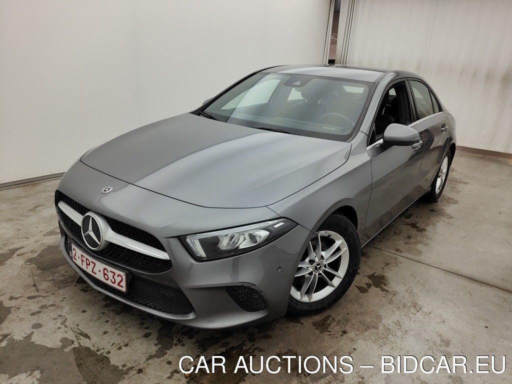 Mercedes A-klasse-lim-17 LIMOUSINE A 180 D DCT BUSINESS SOLUTION 4D, 2019