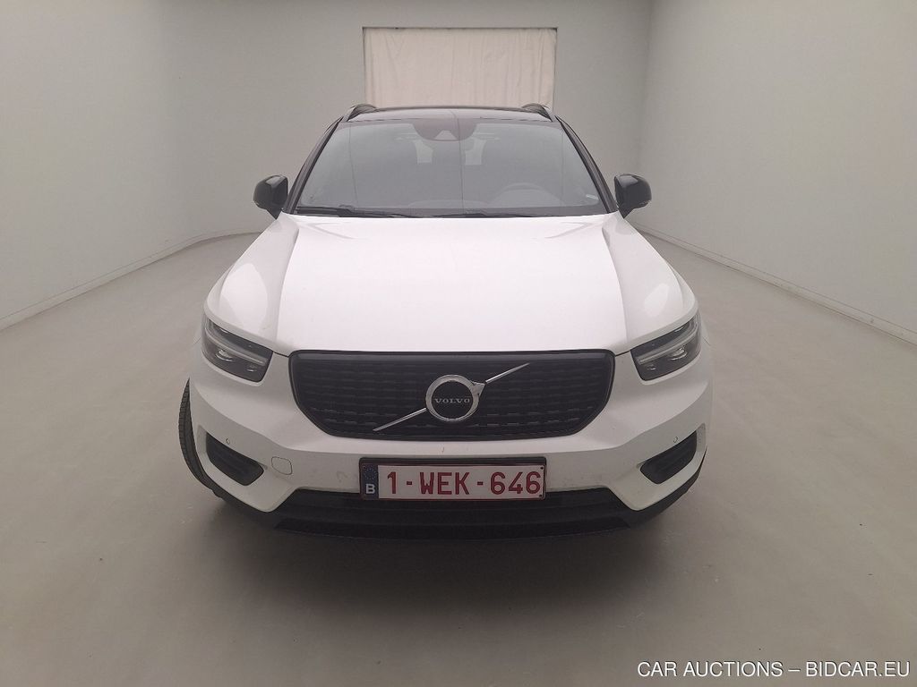 Volvo Xc40 17. VOLVO XC40 D4 AWD GEARTRONIC R-DESIGN 5D, 2019