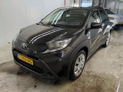 Toyota Aygo X 1.0 VVT-i 53kW Play MT, 2023